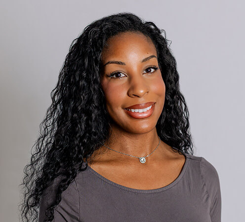 Nina Vincent Headshot